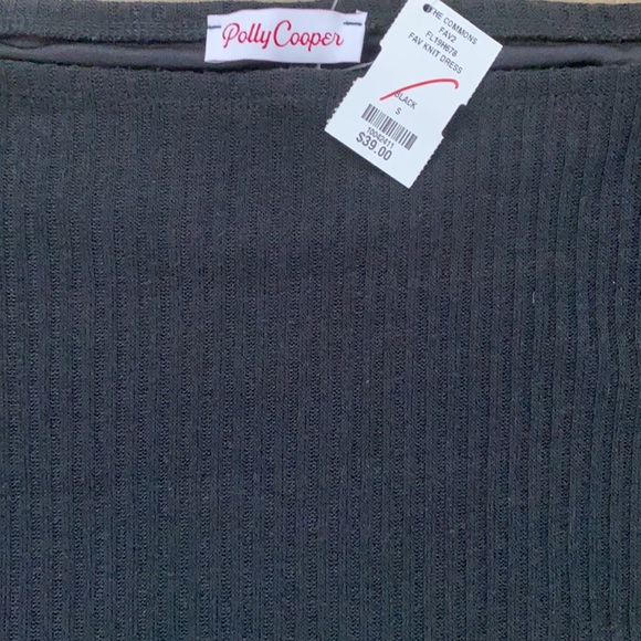 Off the Shoulder Dress - Picture 2 of 5